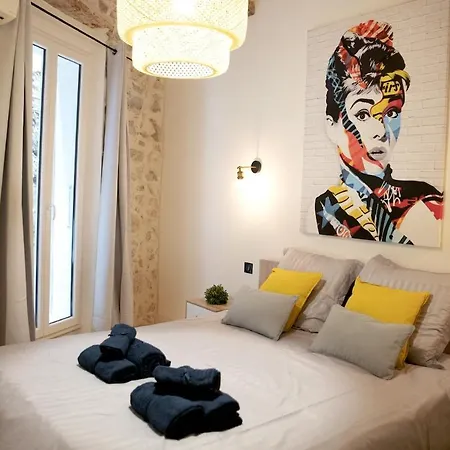 Luxury - Center * Cannes